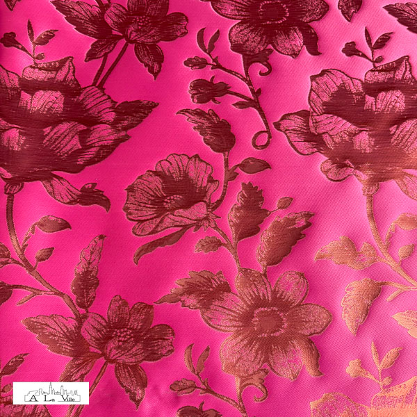Polyester jacquard roos met  rosé gouden bloemen - Knipmode